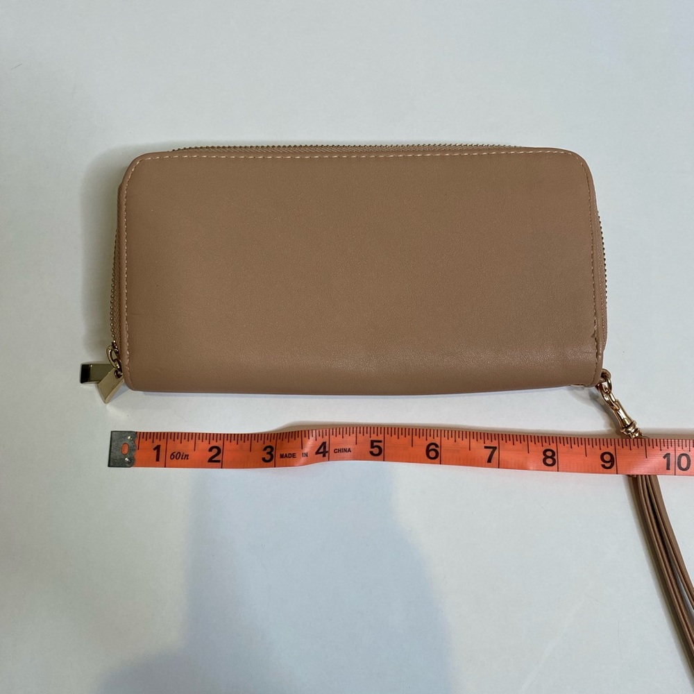 Everyday Zip-Around Wristlet Wallet in Light Tan - Picture 5 of 5